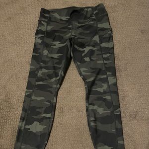 Camo Athleta leggings